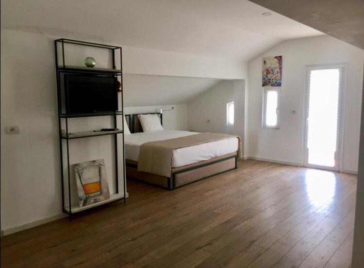 Amberyellowbnb Shkodër Buitenkant foto