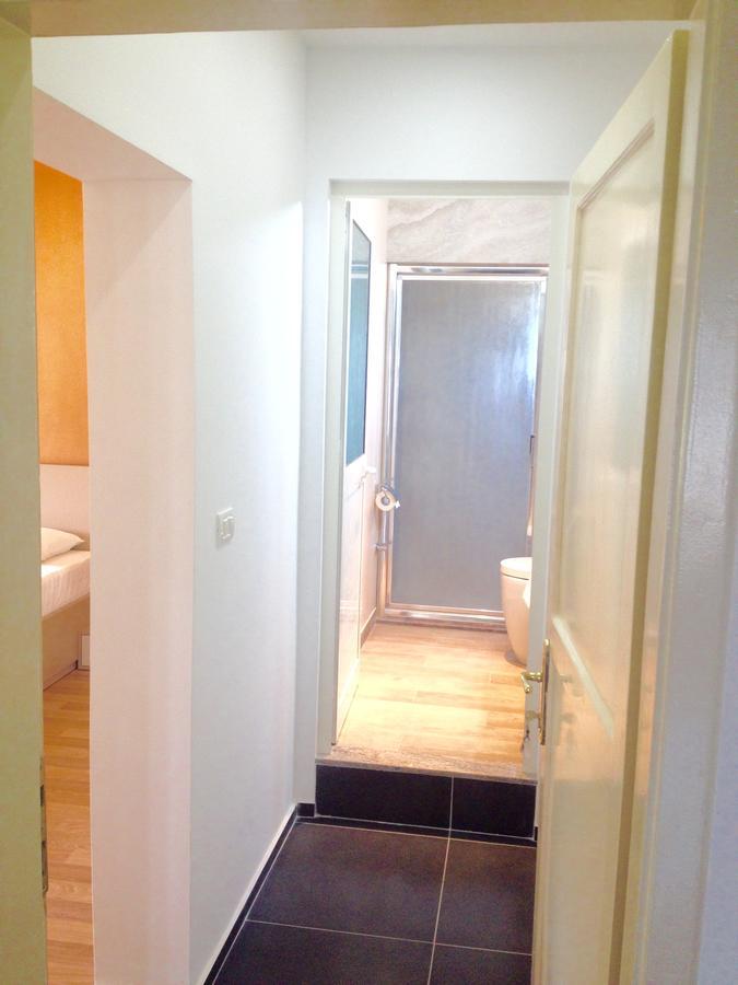 Amberyellowbnb Shkodër Buitenkant foto