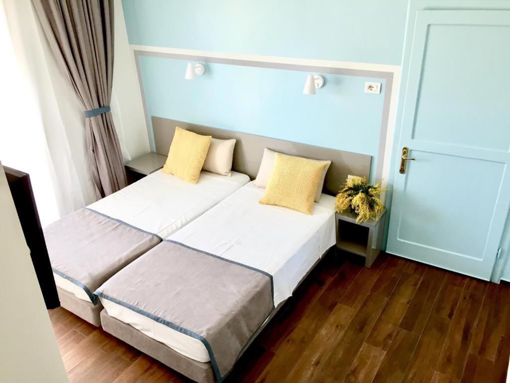 Amberyellowbnb Shkodër Buitenkant foto
